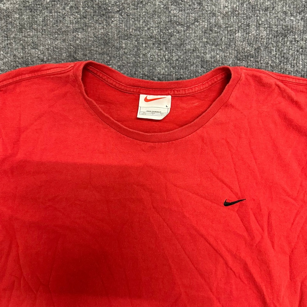 Nike T-Shirt Boys Size L Red Short Sleeve Embroidered Swoosh Logo Athletic